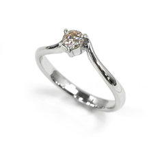 ピンクダイアモンドリング LIGHT ORANGY PINK0.187ct Light-Pink 鑑定書付き