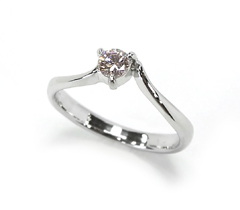 ピンクダイアモンドリング 0.181ct Light-Pink 鑑定書付き